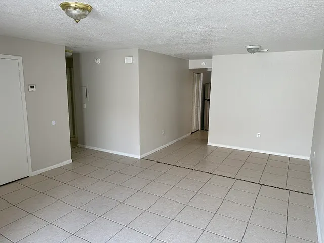 4105 Corsair Ave #4105 — Photo 5
