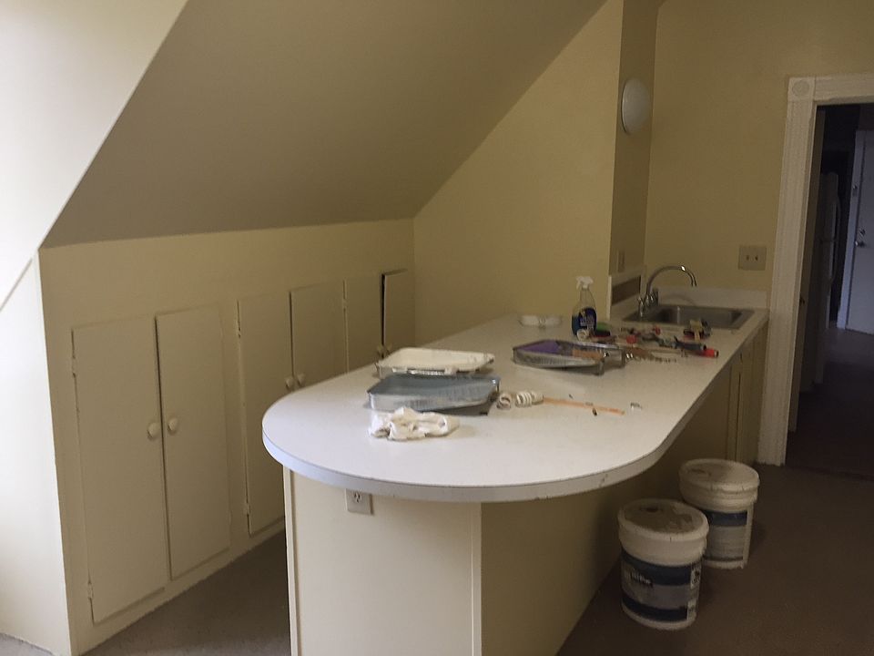 2nd image of 168 W Main St APT 8