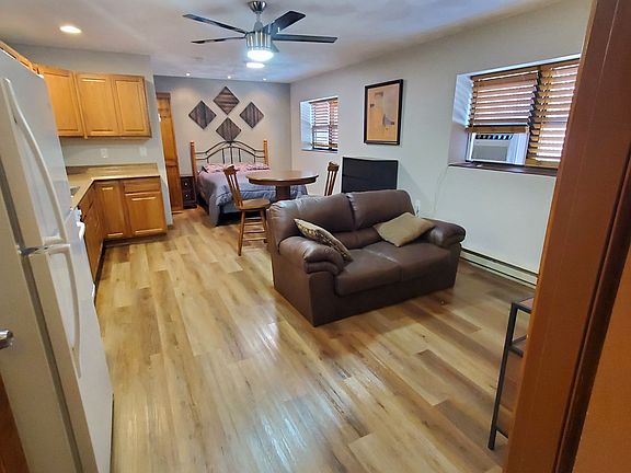 4th image of 12 S Nanticoke Ave #2B