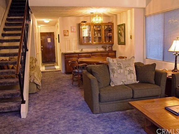 5th image of 360 Clemente Ave APT A1