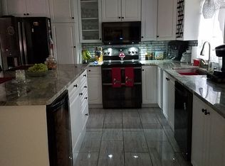 8 Lancewood Ln, Wolcott, CT 06716