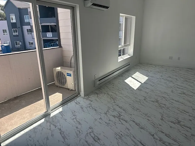 Modern Heights Apartments — Photo 52