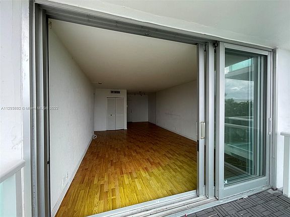 4th image of 1000 W Avenue 408