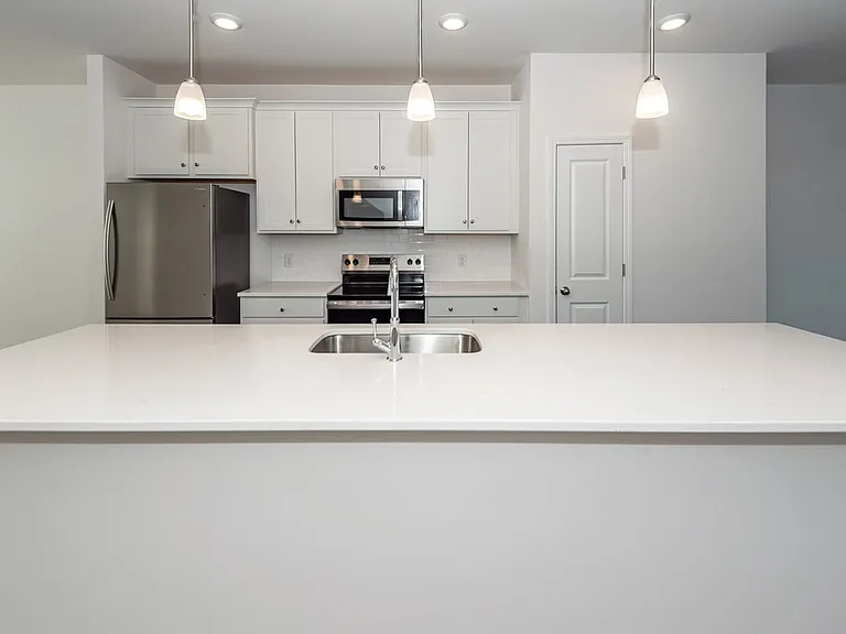 4633 Forest Hills Dr #1303 — Photo 26