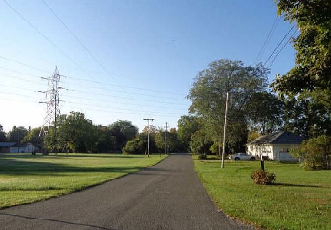 2nd image of 711 Margaret St