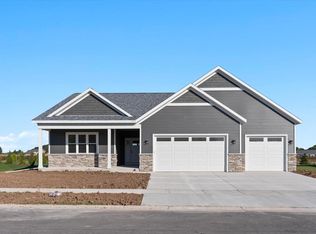 1003 S 2nd St, Cedar Grove, WI 53013