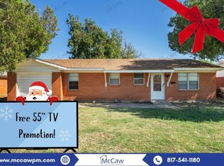 1411 Phoenix Dr, Wichita Falls, TX 76306