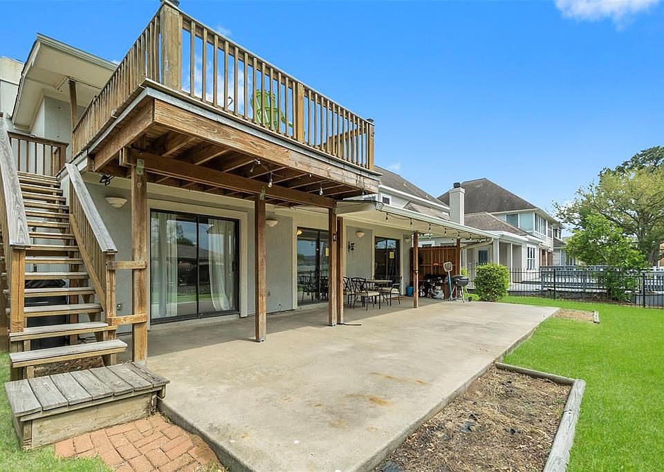 1st image of 9235 Deepwater Dr
