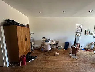 Rented by Yup Realty LLC