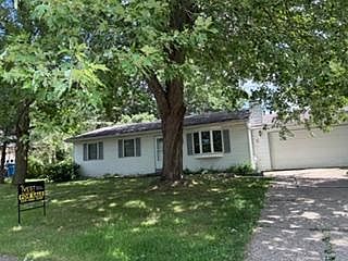 2nd image of 2116 Chaparral St