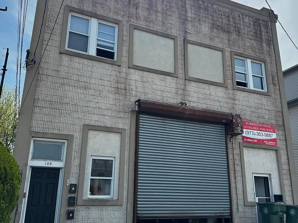 109 Irene St #1