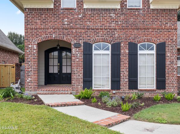412 Bon Mange Cir, Lafayette, LA 70506