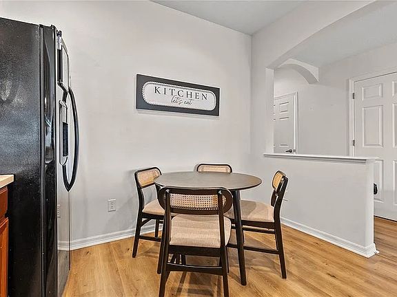 4th image of 11518 84th Street Cir E Unit 105