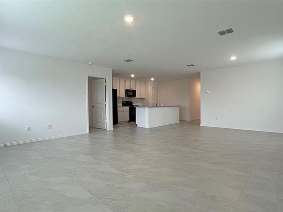 2nd image of 1130 Arborwood Dr