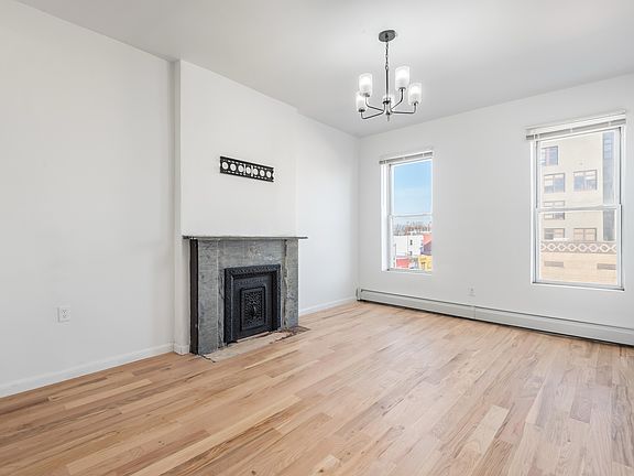3rd image of 782 Bergen St #5