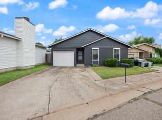 424 Manner Park Ave, Edmond, OK 73034