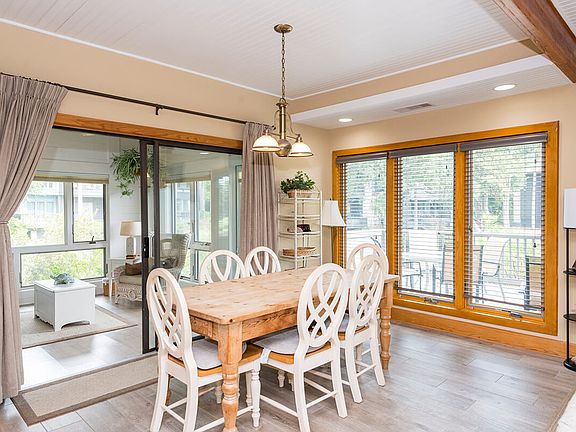 4th image of 4926 Green Dolphin Way
