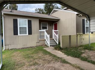 520 Timmins Dr, Waskom, TX 75692