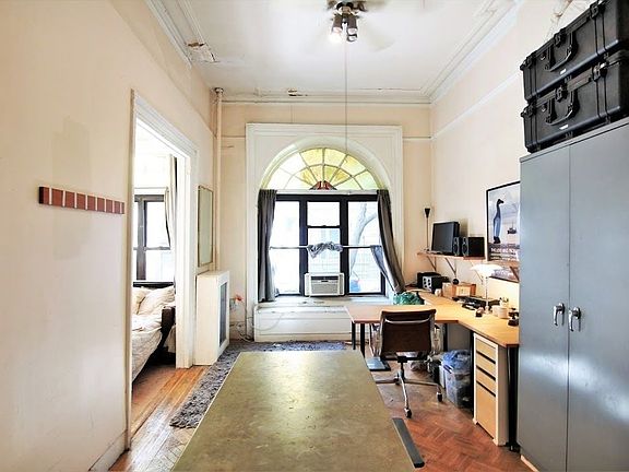 2nd image of 247 W 76th St #2A