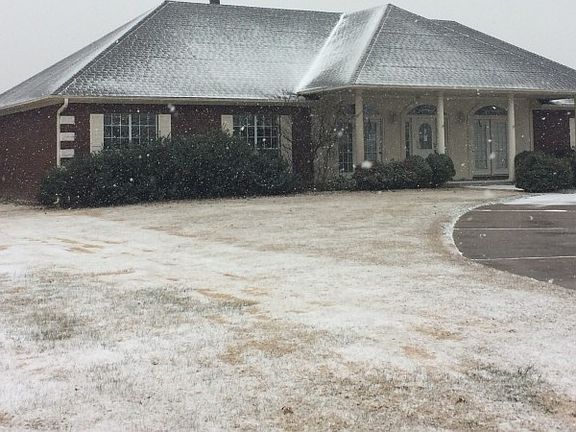 4th image of 1726 W Laurel Ave