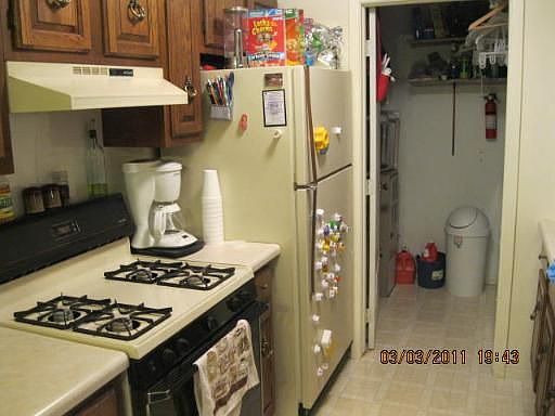 3rd image of 1731 Queensbury Cir #5942