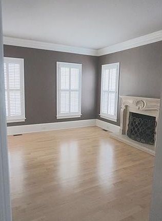 5th image of 8720 Highgrove St