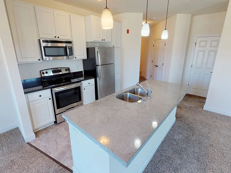 Delafield Woods Apartments — Photo 76