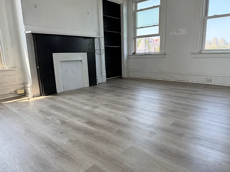 501 Cato St — Photo 24