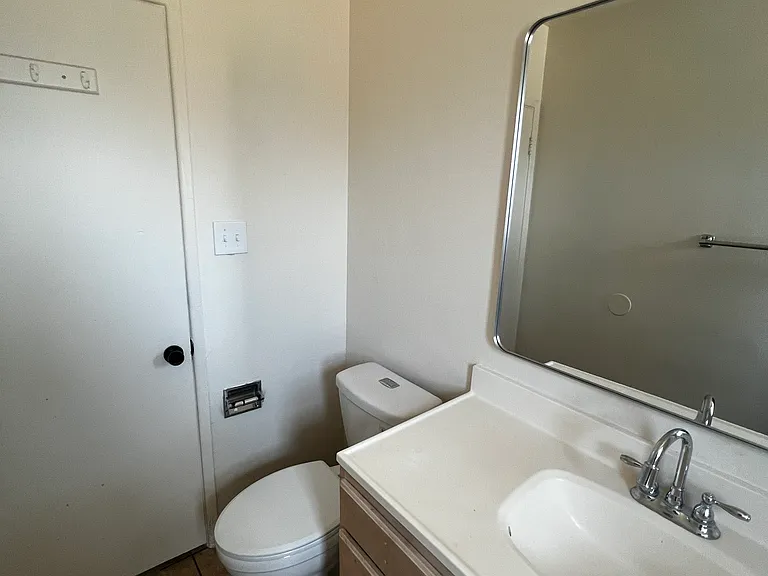 4343 E Wilshire Dr — Photo 8