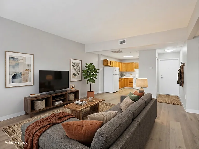 Spacious Living at Heritage Lofts, Piqua — Photo 58