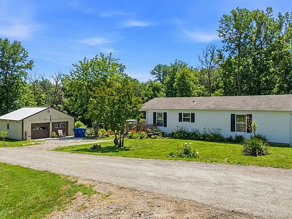 2nd image of 206 Old Deadend Road