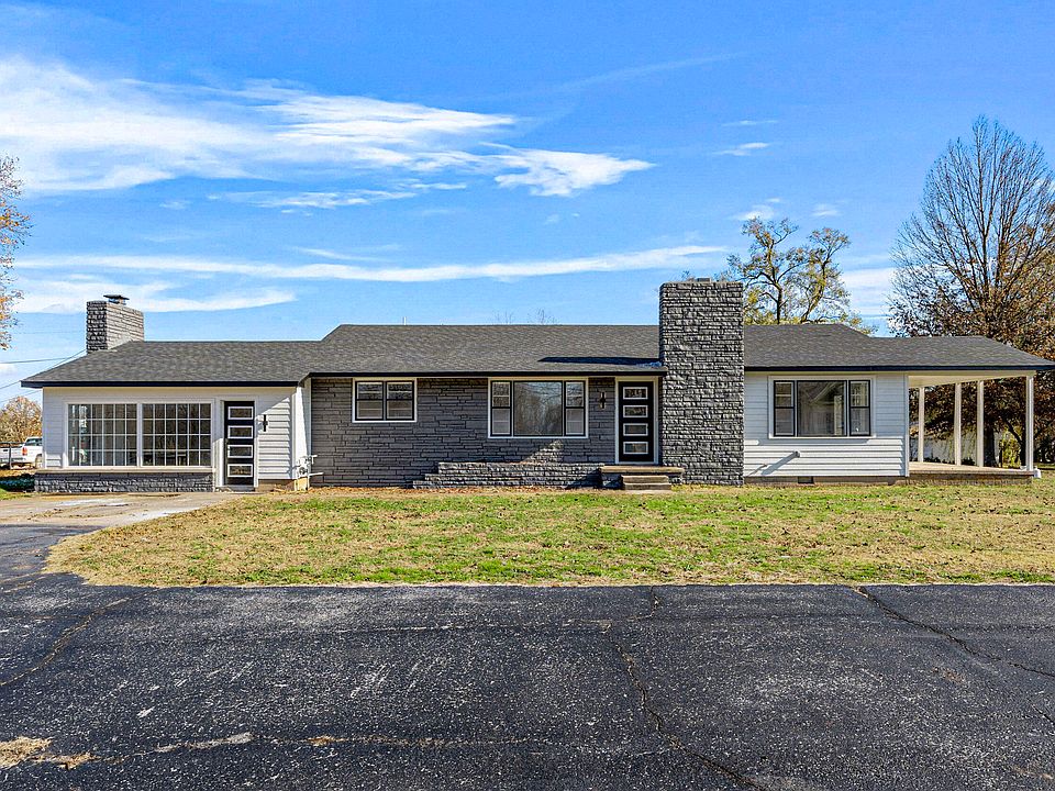 1st image of 1505 E St SW