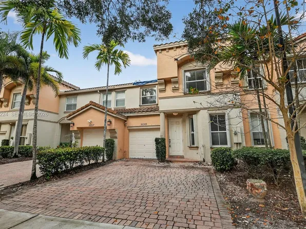 16309 SW 48th St, Hollywood, FL 33027