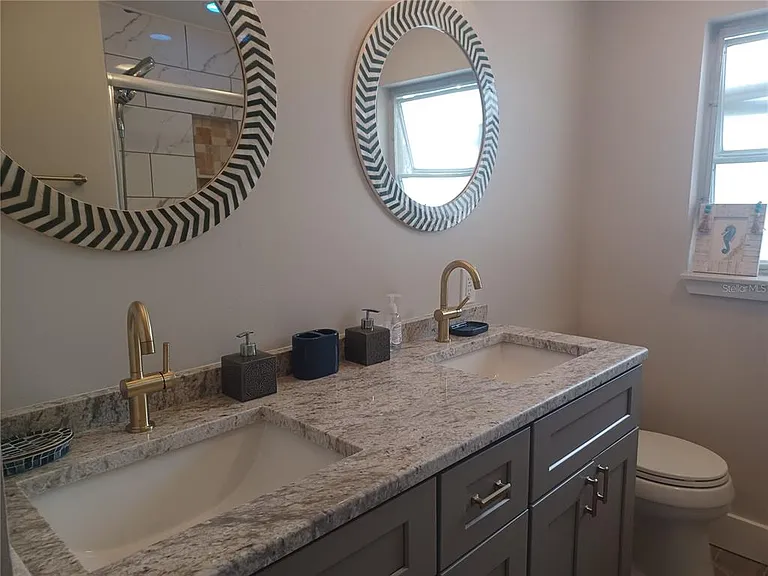120 Causeway Blvd — Photo 13
