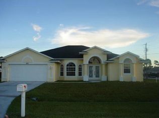 601 SW Grove Ave, Port Saint Lucie, FL 34983