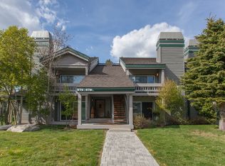 576 Golden Crk #576, Mammoth Lakes, CA 93546