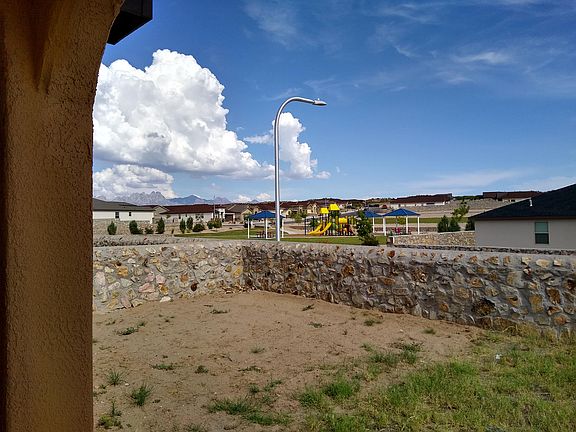 3rd image of 1366 Cabin Creek Ave