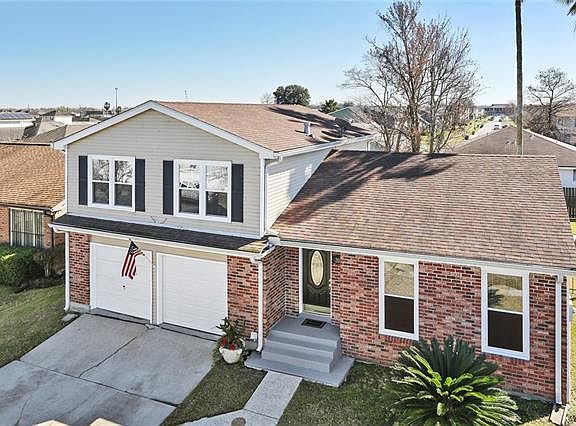 2nd image of 2033 Bayou Oaks Dr