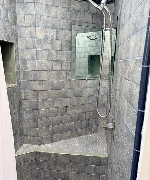 15722 Larch Ave — Photo 6