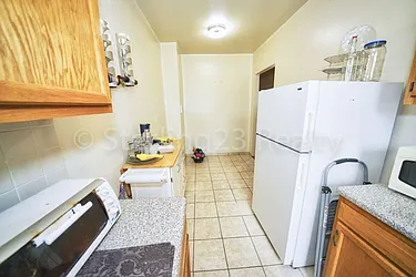 Rented by Sterling Realty Plus Inc