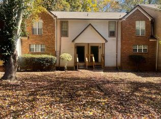 5549 Mountain Springs Cir, Stone Mountain, GA 30088