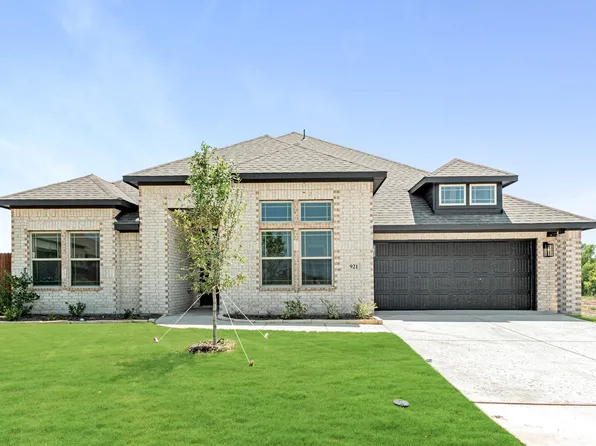 921 Hickory Chase Dr, Godley, TX 76044
