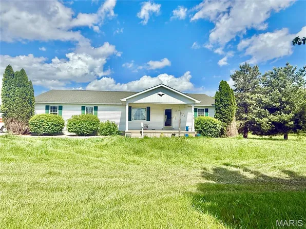 105 Crossover Ridge Rd, Fredericktown, MO 63645