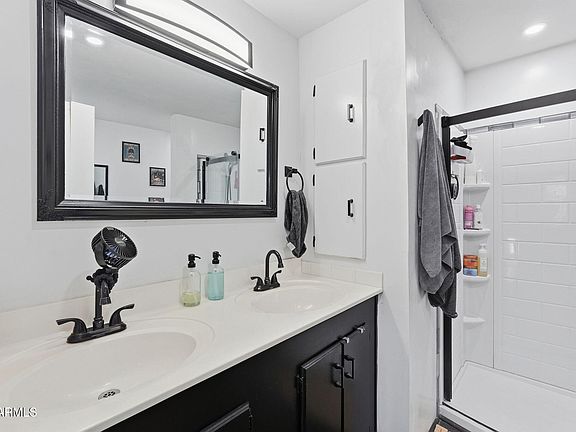 4th image of 1613 E Villa Rita Drive