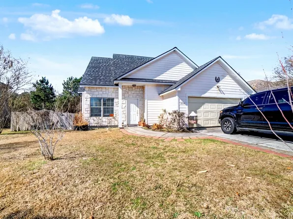 256 Kellyn Ct, Conroe, TX 77306