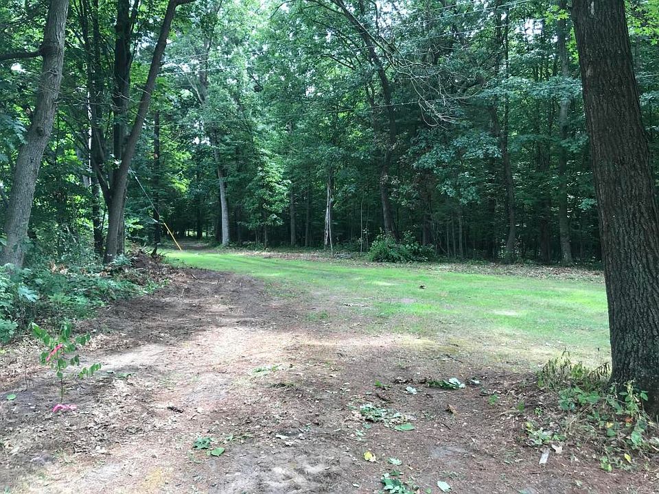 2nd image of Dickerson Lake Rd
