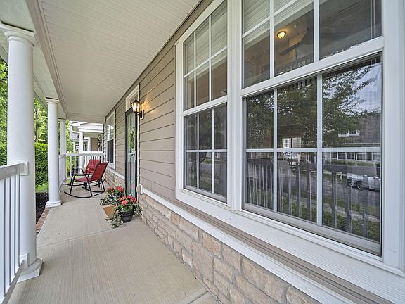 4th image of 5152 Pyramid Falls Dr