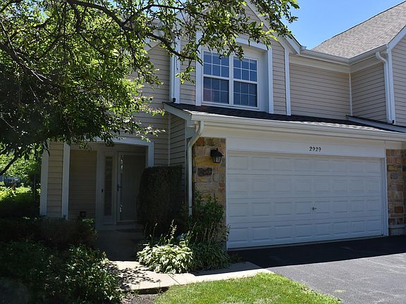 2nd image of 2929 Clematis Dr