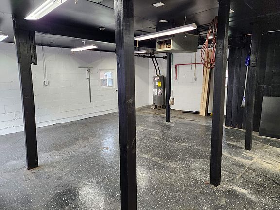 2nd image of 126 Park Blvd