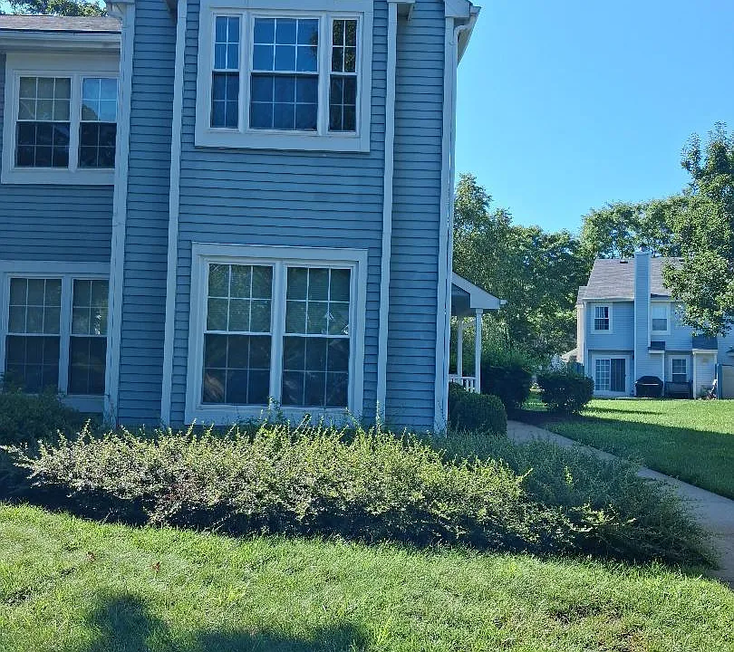 287 Elmwood Ct